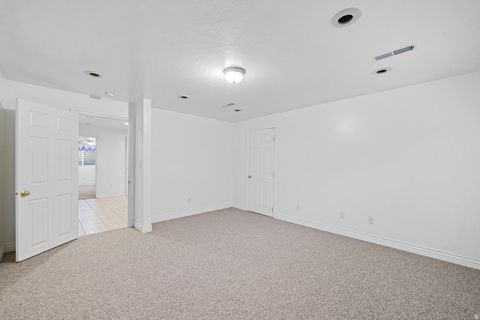 Tiny photo for 1463 N 1250 W, Clinton, UT 84015 (MLS # 2119849)