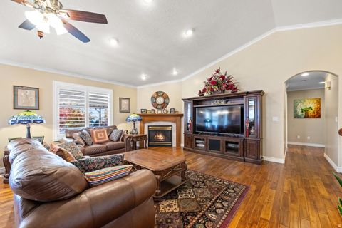 Tiny photo for 1463 N 1250 W, Clinton, UT 84015 (MLS # 2119849)
