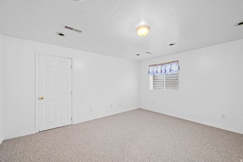 Tiny photo for 1463 N 1250 W, Clinton, UT 84015 (MLS # 2119849)
