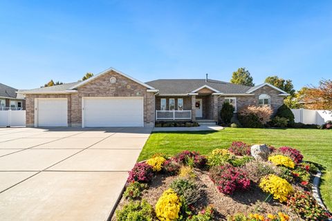 Tiny photo for 1463 N 1250 W, Clinton, UT 84015 (MLS # 2119849)