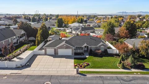 Tiny photo for 1463 N 1250 W, Clinton, UT 84015 (MLS # 2119849)