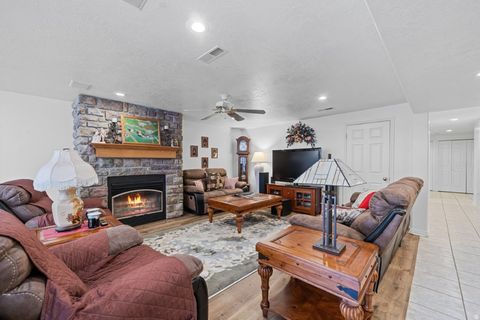 Tiny photo for 1463 N 1250 W, Clinton, UT 84015 (MLS # 2119849)