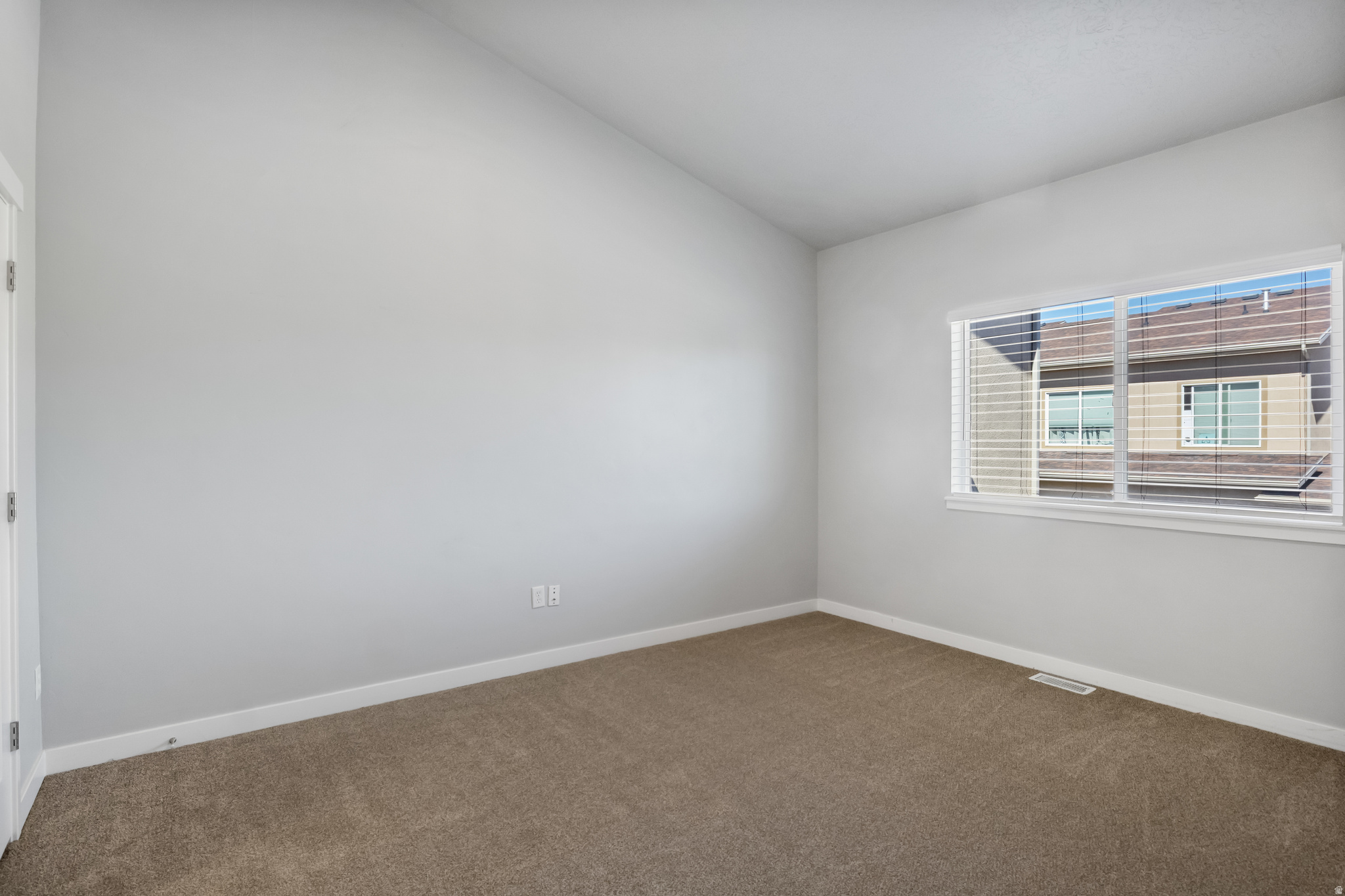 SUMMERLANE AT THE DISTRICT - Residential