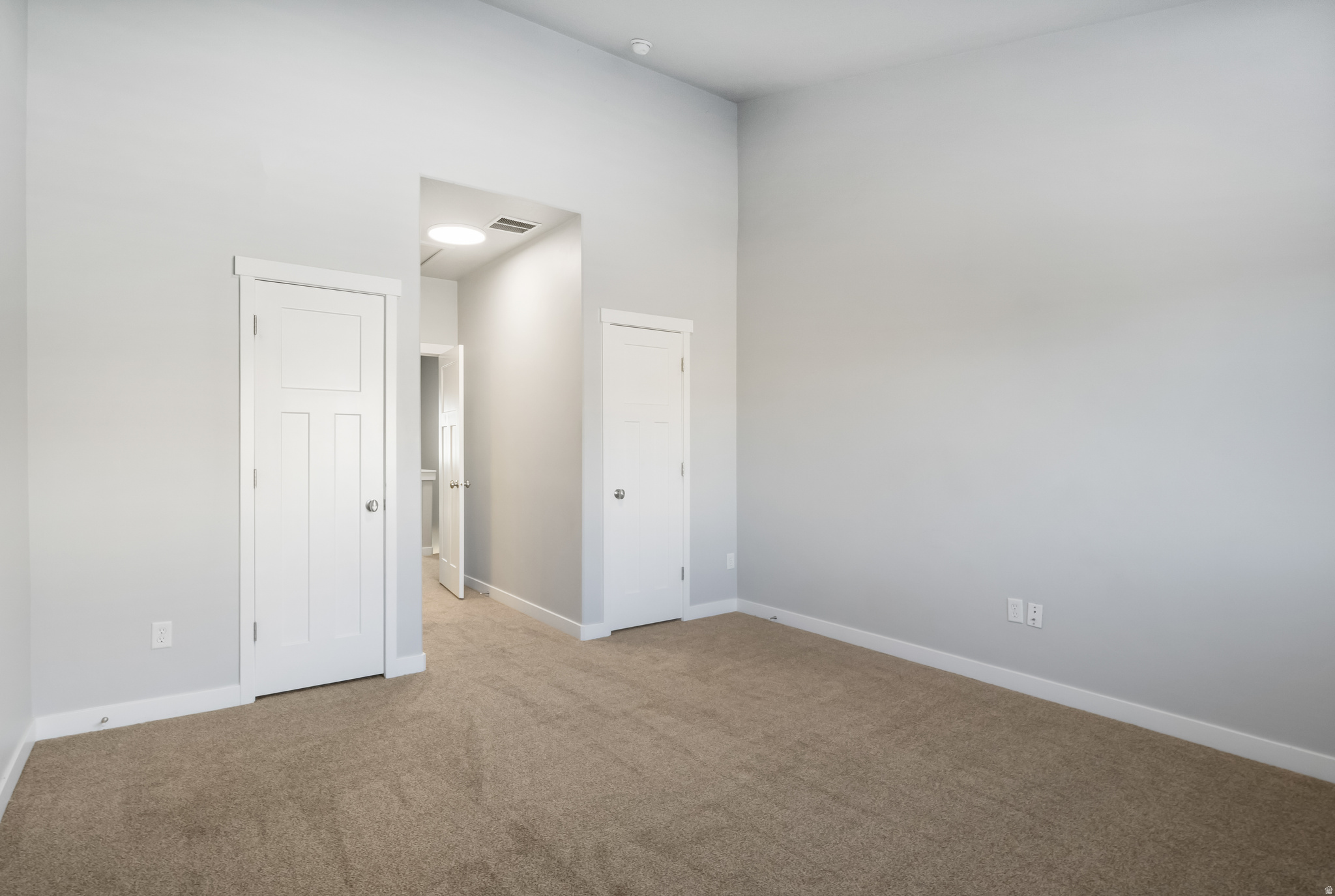 SUMMERLANE AT THE DISTRICT - Residential