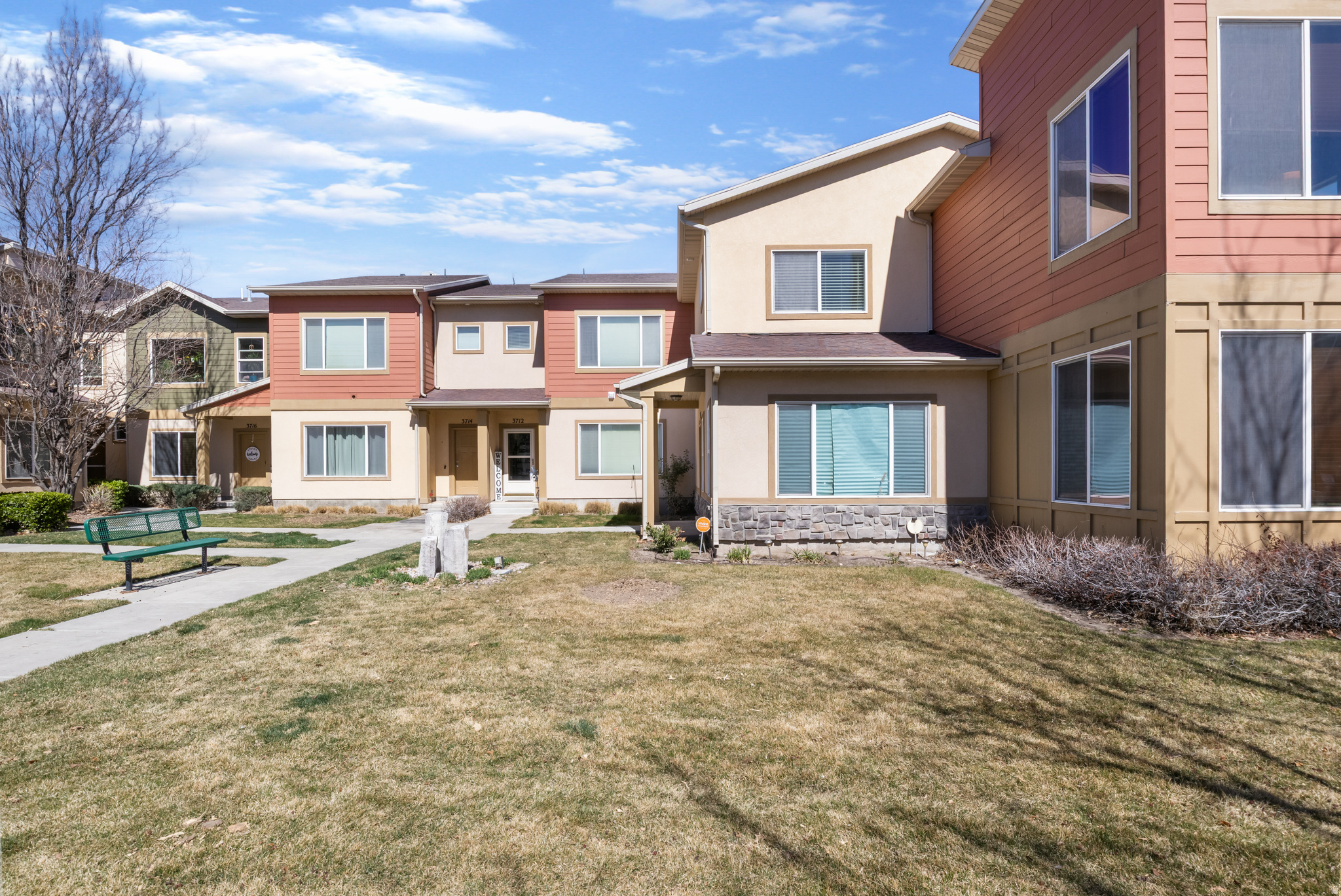 SUMMERLANE AT THE DISTRICT - Residential