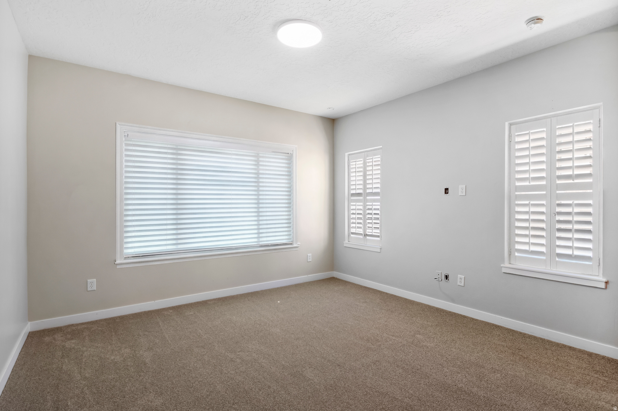 SUMMERLANE AT THE DISTRICT - Residential