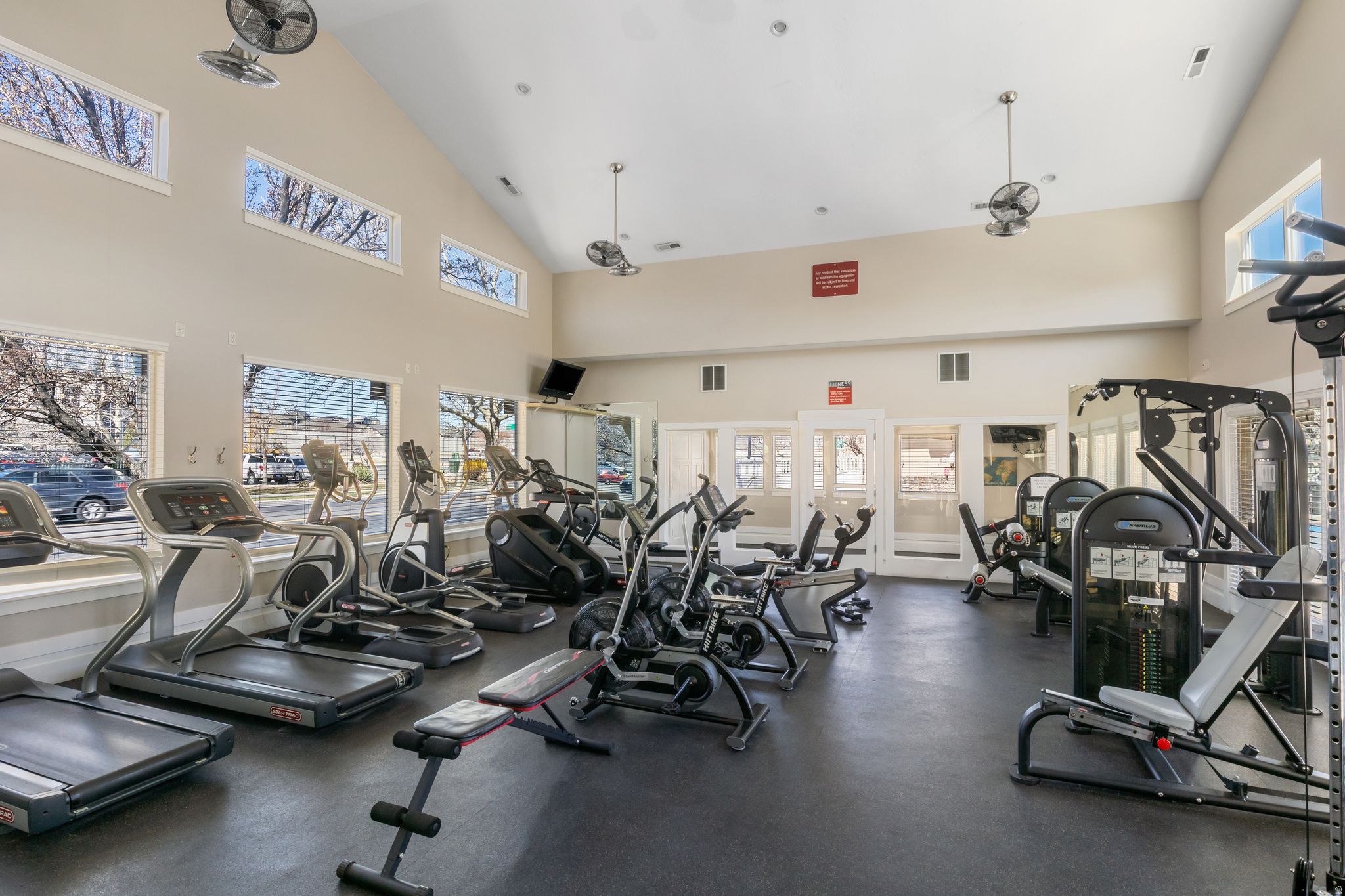 SUMMERLANE AT THE DISTRICT - Residential