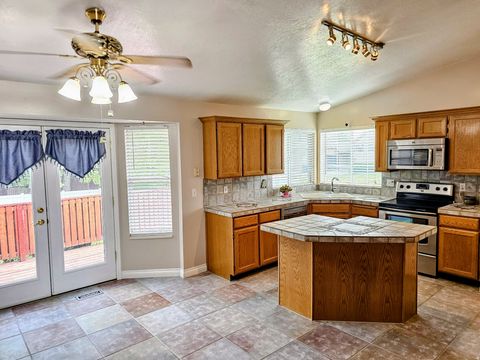 Tiny photo for 413 COUNTRY DR, Stansbury Park, UT 84074 (MLS # 2158522)