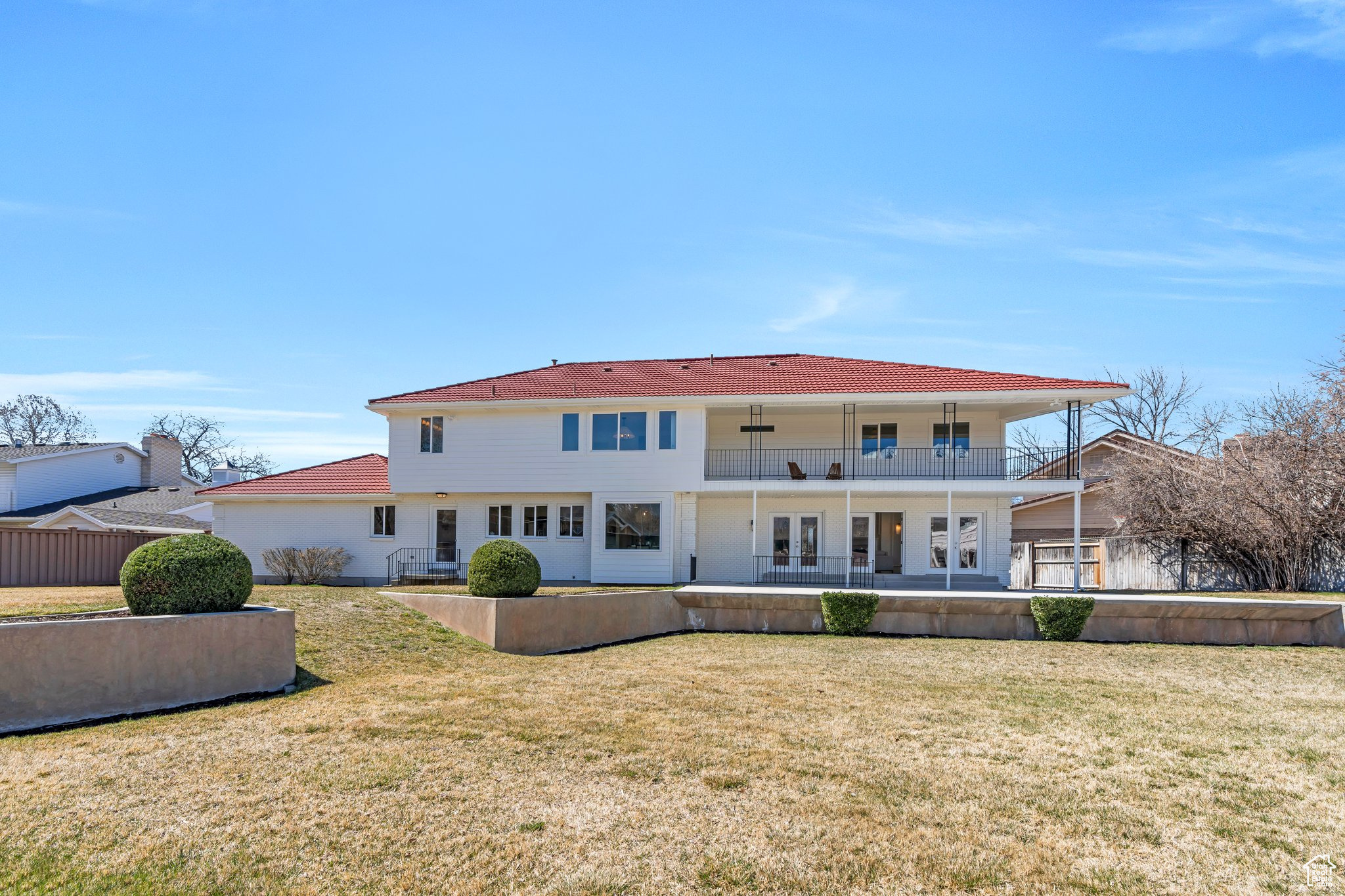 COLLEGE HEIGHTS - Residential