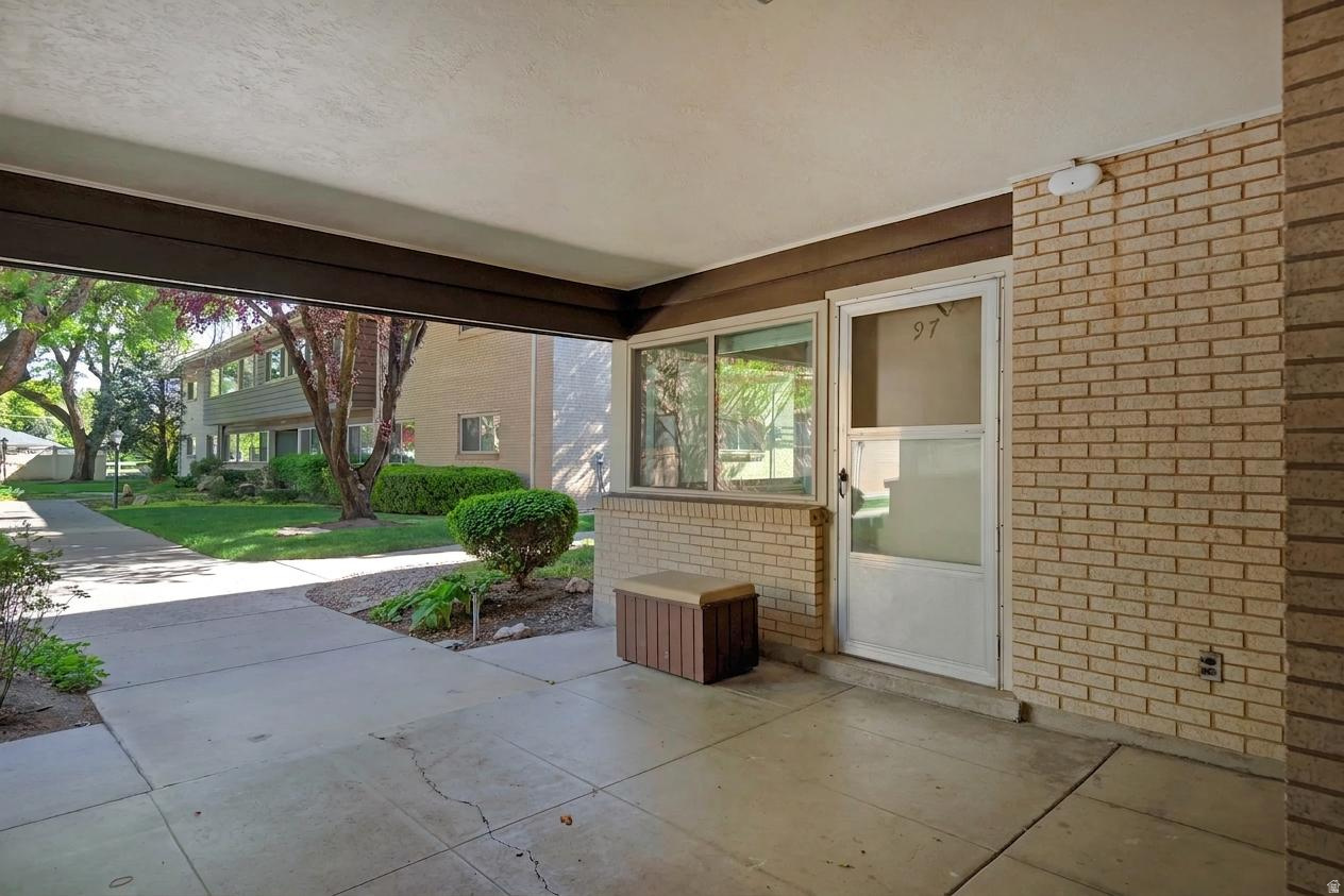 GRAYSTONE CONDO - Residential