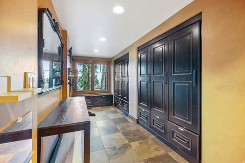 Tiny photo for 4531 S MATHEWS WAY, Salt Lake City, UT 84124 (MLS # 2134861)