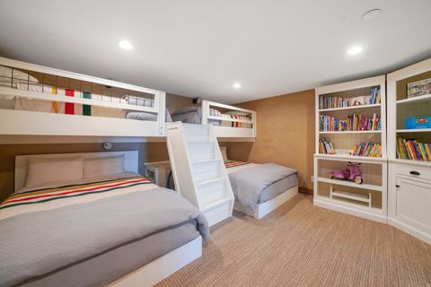 Tiny photo for 4531 S MATHEWS WAY, Salt Lake City, UT 84124 (MLS # 2134861)