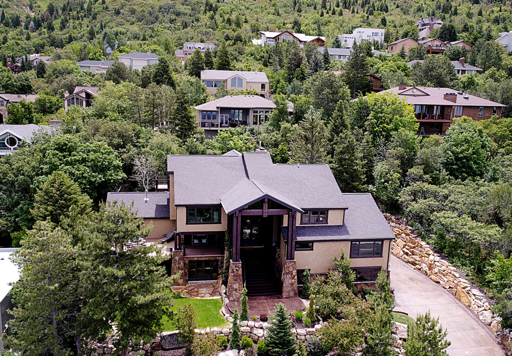 MT. OLYMPUS COVE - Residential