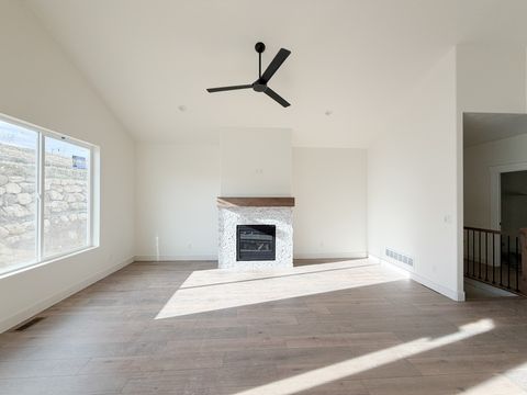 Tiny photo for 6999 W HAZEL OAK CT, Herriman, UT 84096 (MLS # 2092779)