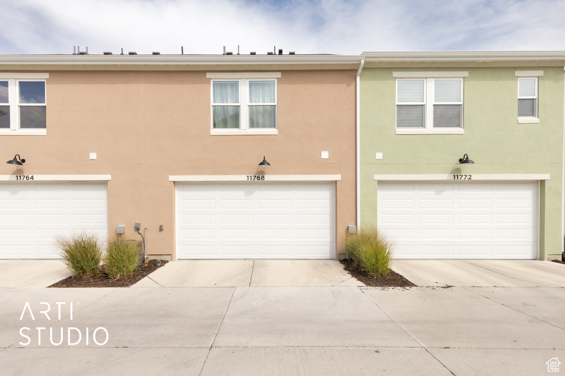 DAYBREAK - Residential