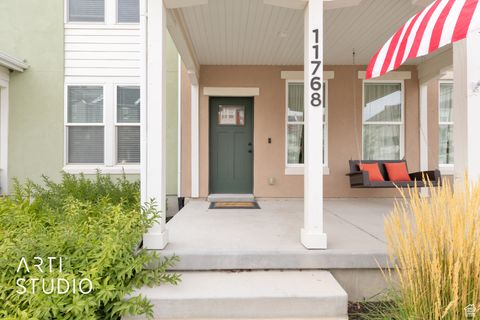 Tiny photo for 11768 S LEANDER DR W #577, South Jordan, UT 84009 (MLS # 2115825)