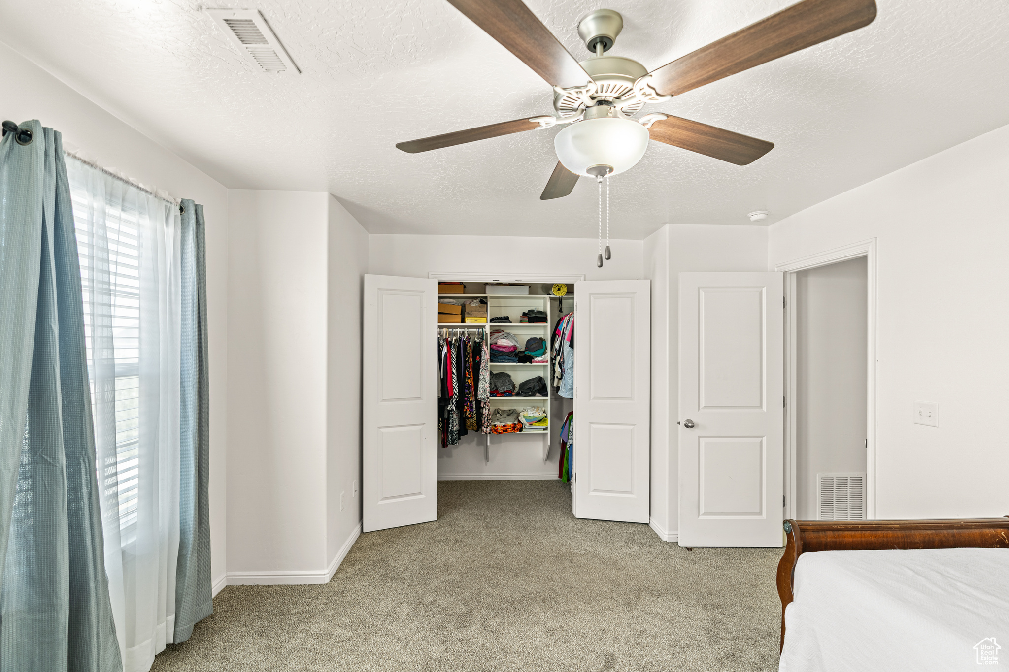 CENTRAL PARK TOWNHOM - Residential