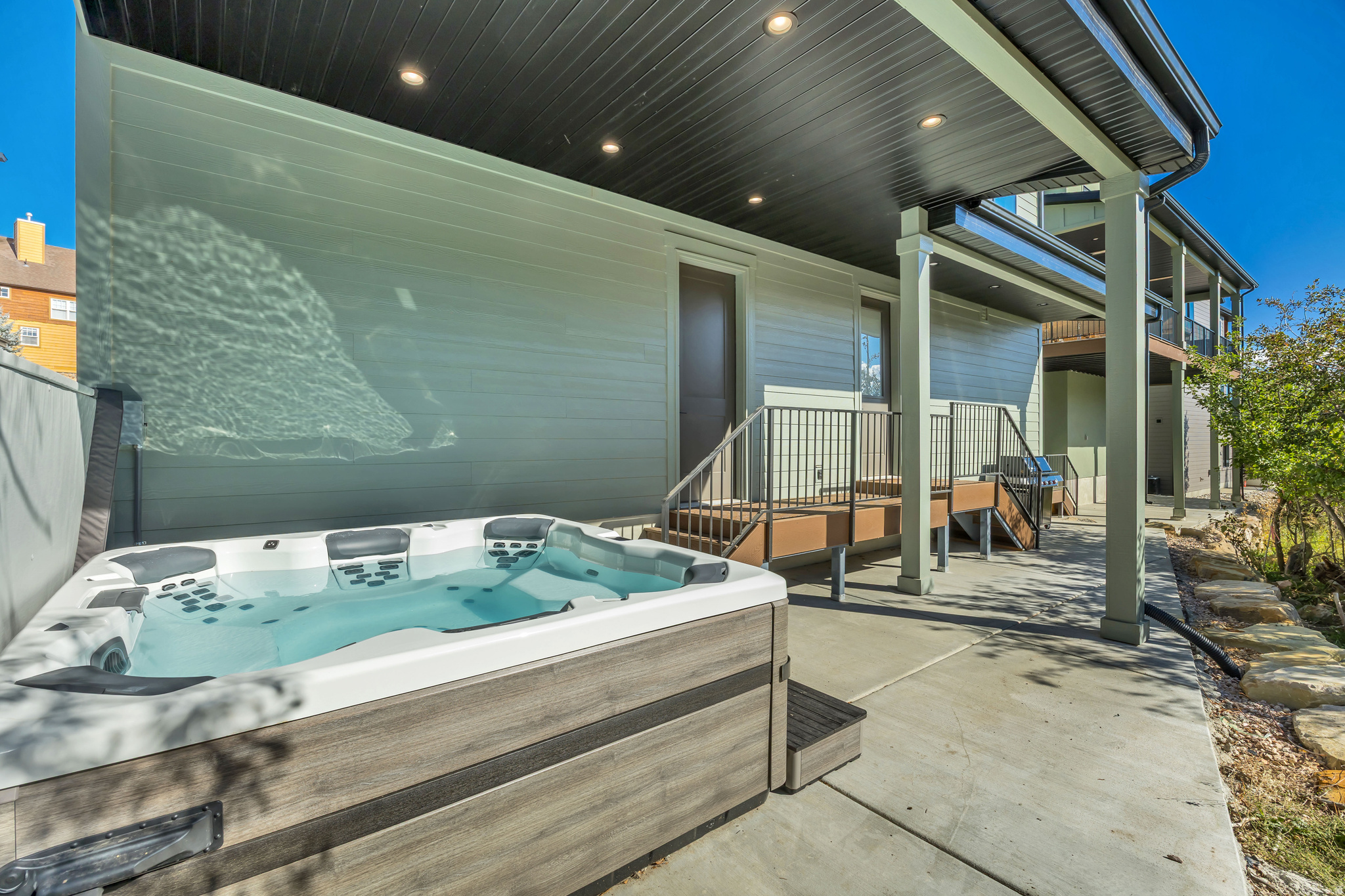THE VILLAGE AT WOLF CREEK - Residential