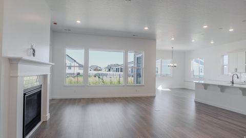 Tiny photo for 272 E POLARIS DR S #111, Saratoga Springs, UT 84045 (MLS # 2144091)