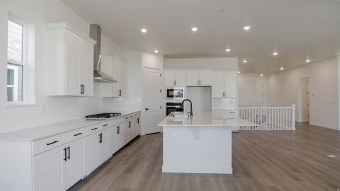 Tiny photo for 272 E POLARIS DR S #111, Saratoga Springs, UT 84045 (MLS # 2144091)