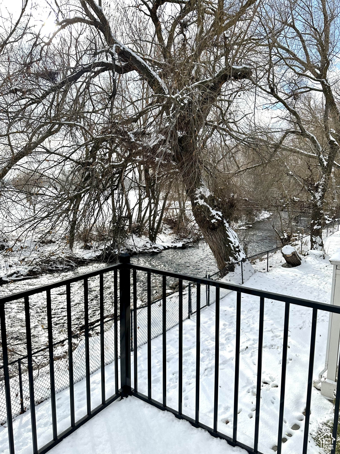 RIVERCROSSING - Residential