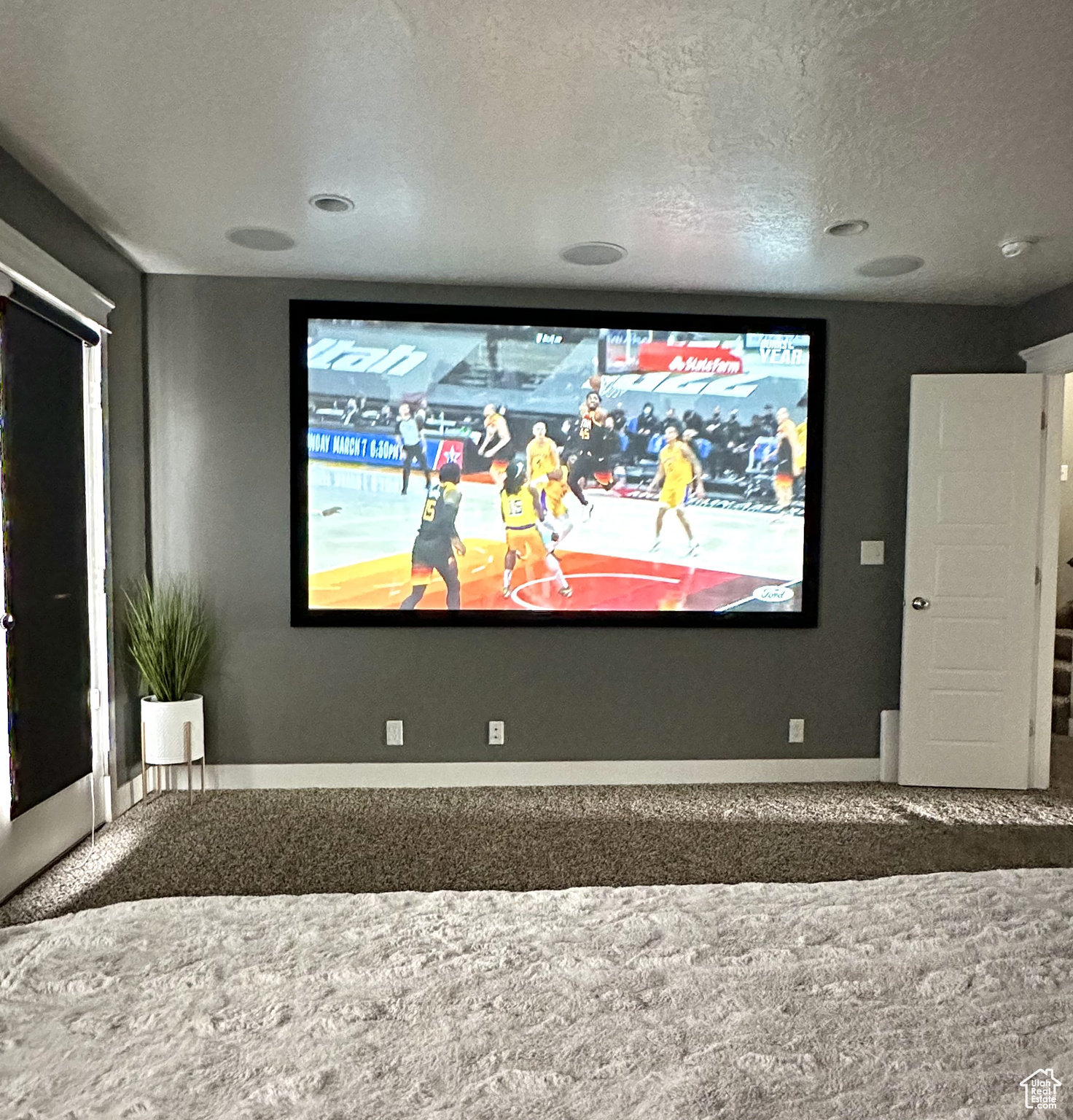 RIVERCROSSING - Residential