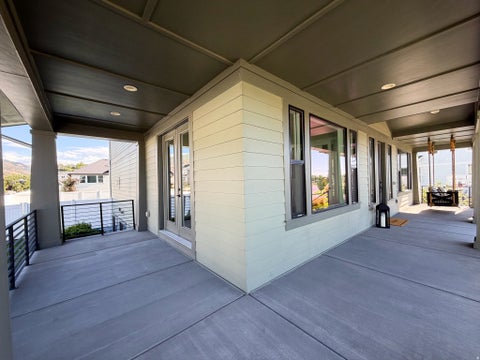 Tiny photo for 547 W PEAK VIEW LN, Farmington, UT 84025 (MLS # 2179235)
