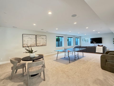 Tiny photo for 547 W PEAK VIEW LN, Farmington, UT 84025 (MLS # 2179235)