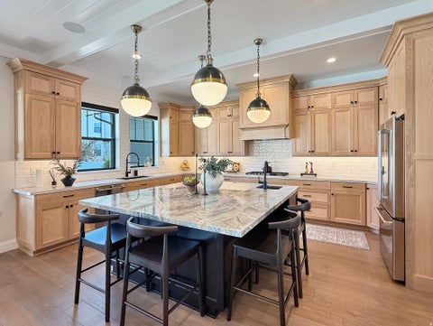 Tiny photo for 547 W PEAK VIEW LN, Farmington, UT 84025 (MLS # 2179235)