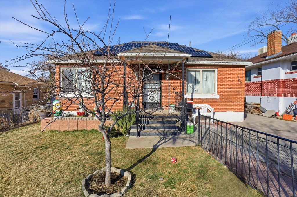 Photo of 966 30TH ST, South Ogden, UT 84403 (MLS # 2135812)