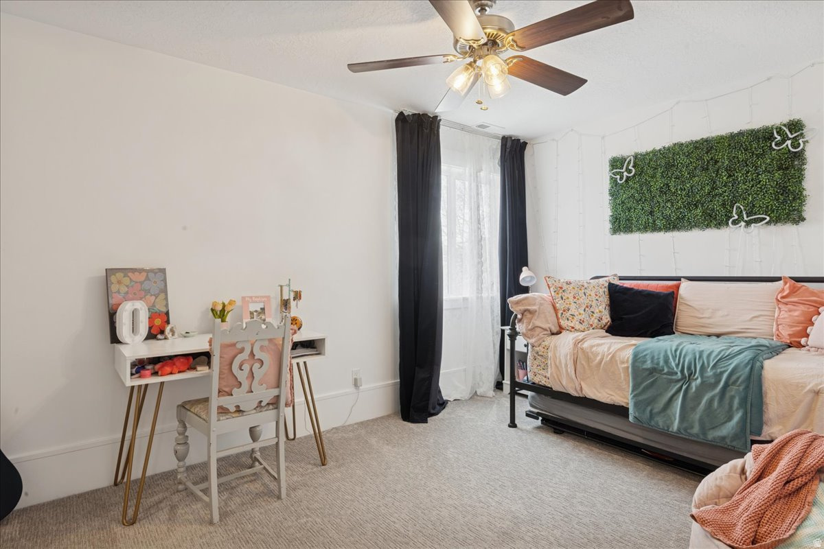 ALPENHOF ESTATES - Residential