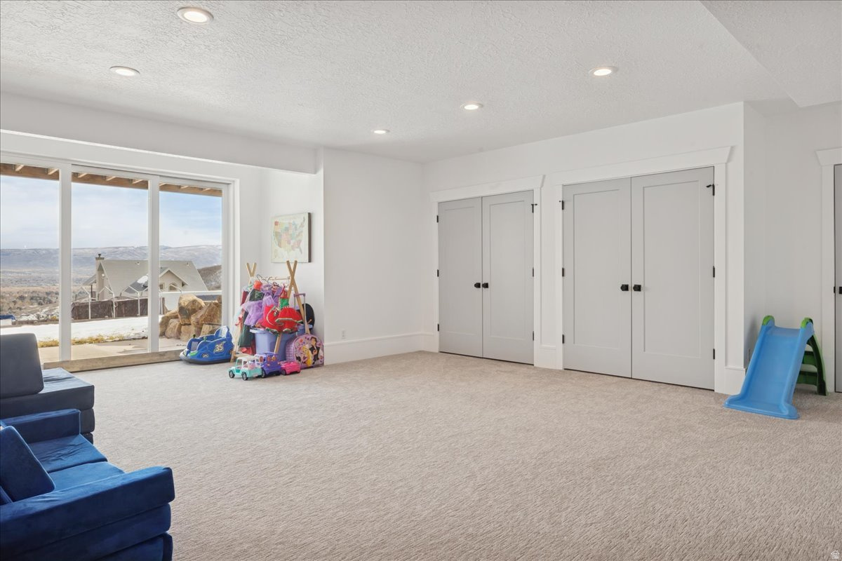 ALPENHOF ESTATES - Residential