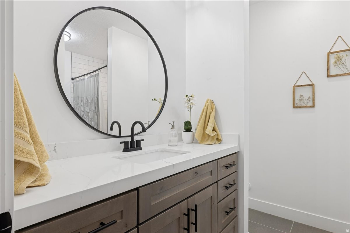 ALPENHOF ESTATES - Residential