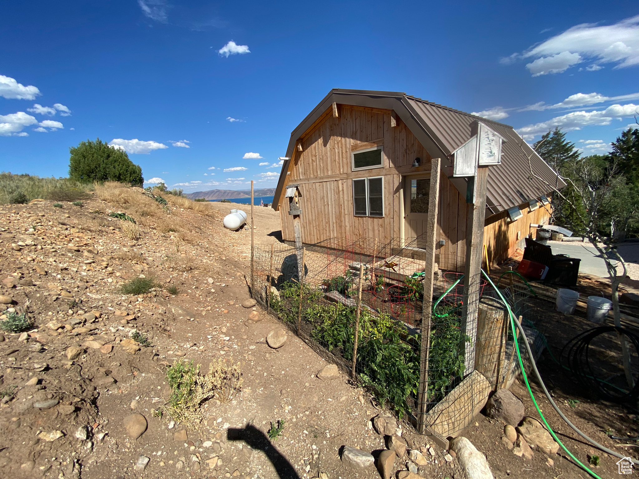 3431 Panorama Dr, Garden City, Utah image 3