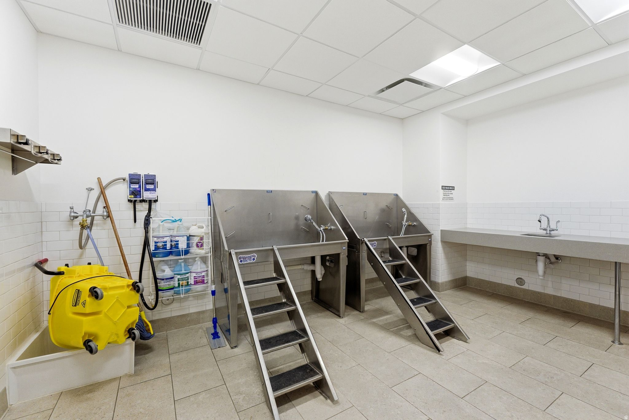 PIOCHE VILLAGE - Residential