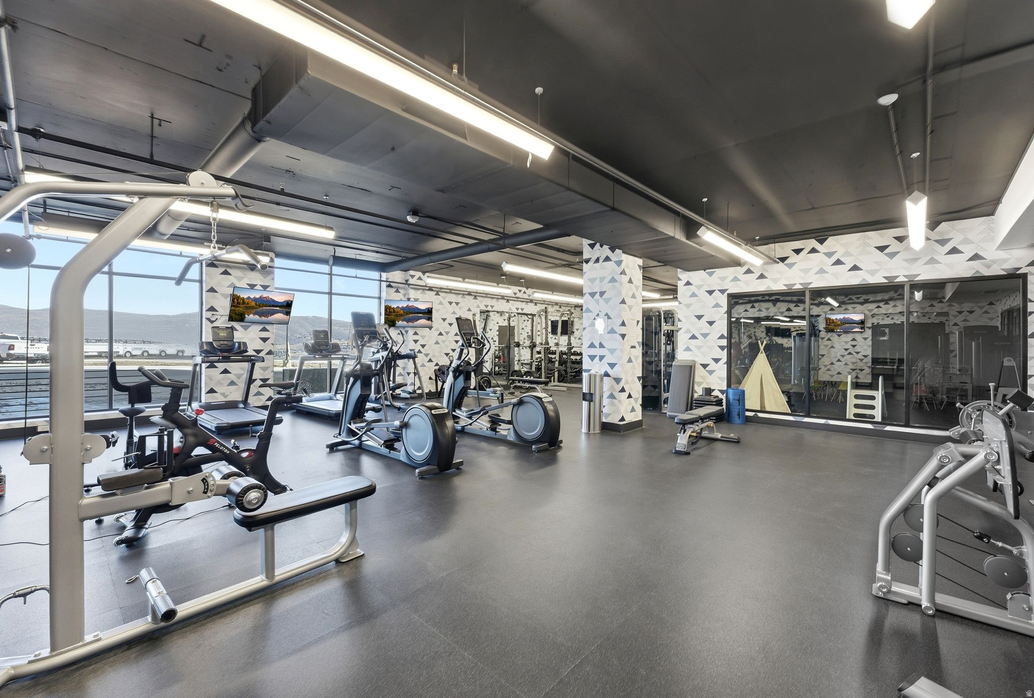 PIOCHE VILLAGE - Residential