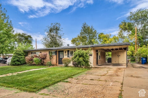 Tiny photo for 116 W 250 S, Kaysville, UT 84037 (MLS # 2190979)