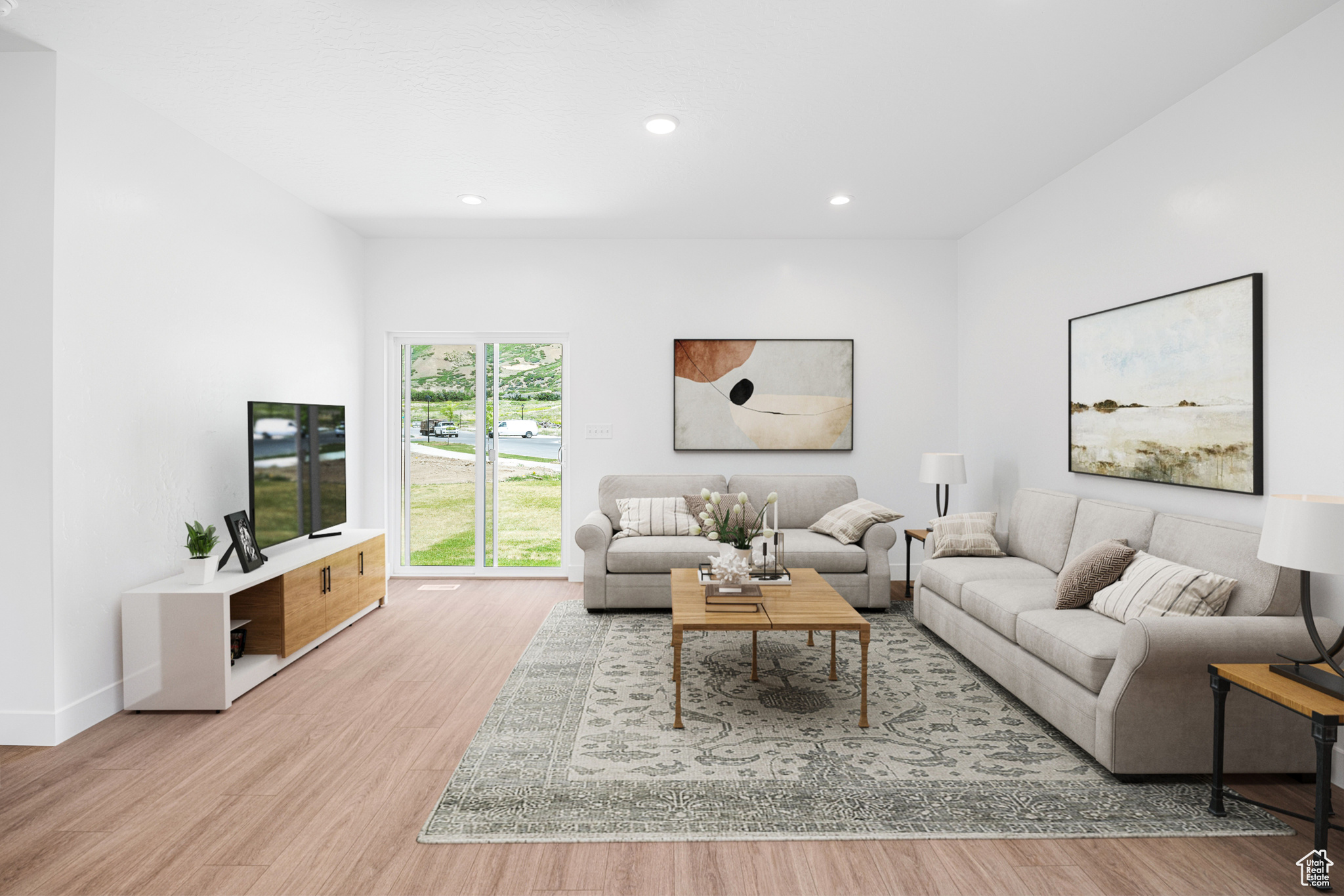 MAPLETON VILLAGE - Residential