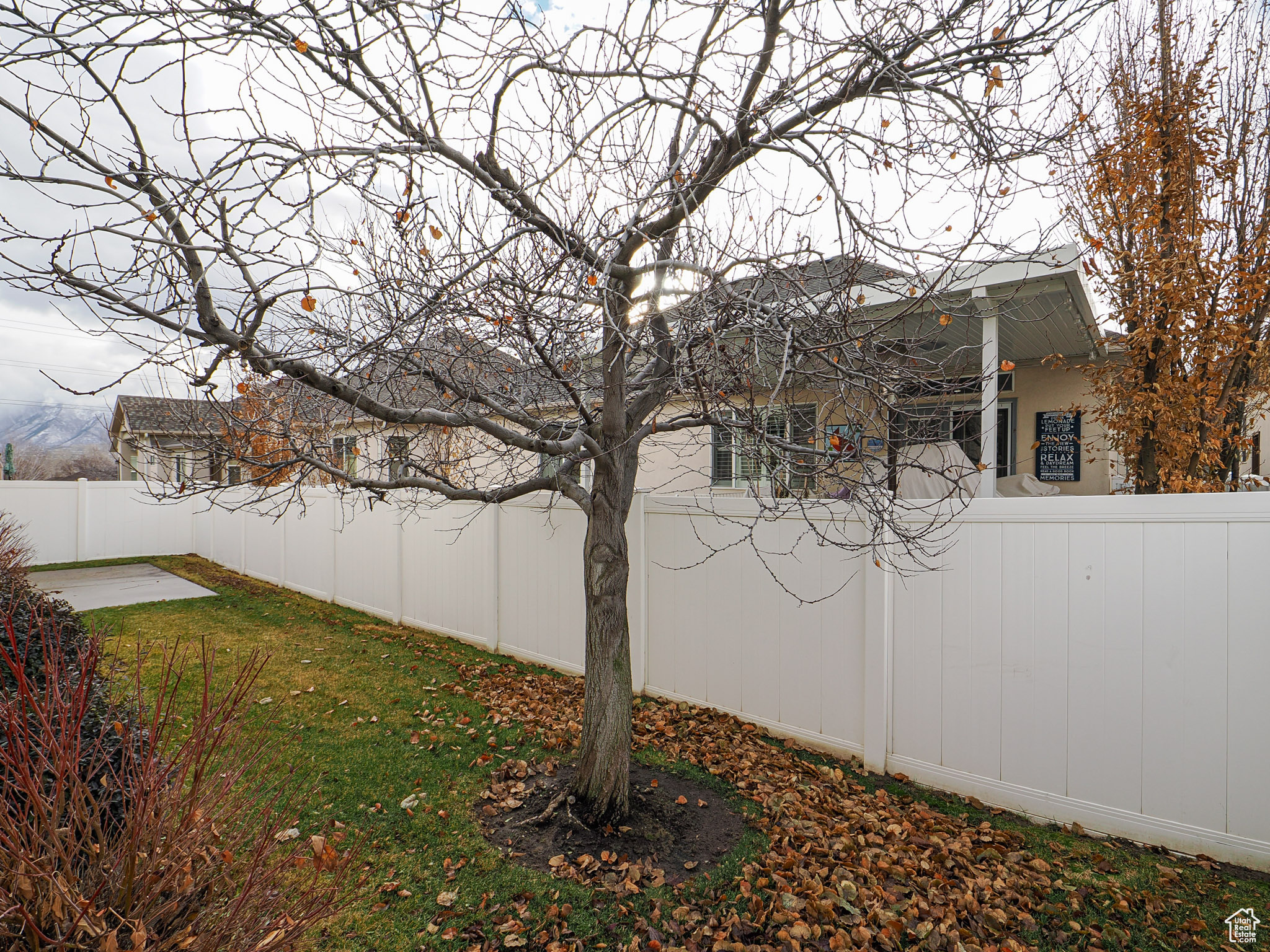 1533 W Myrtlewood Ln, South Jordan, Utah image 41