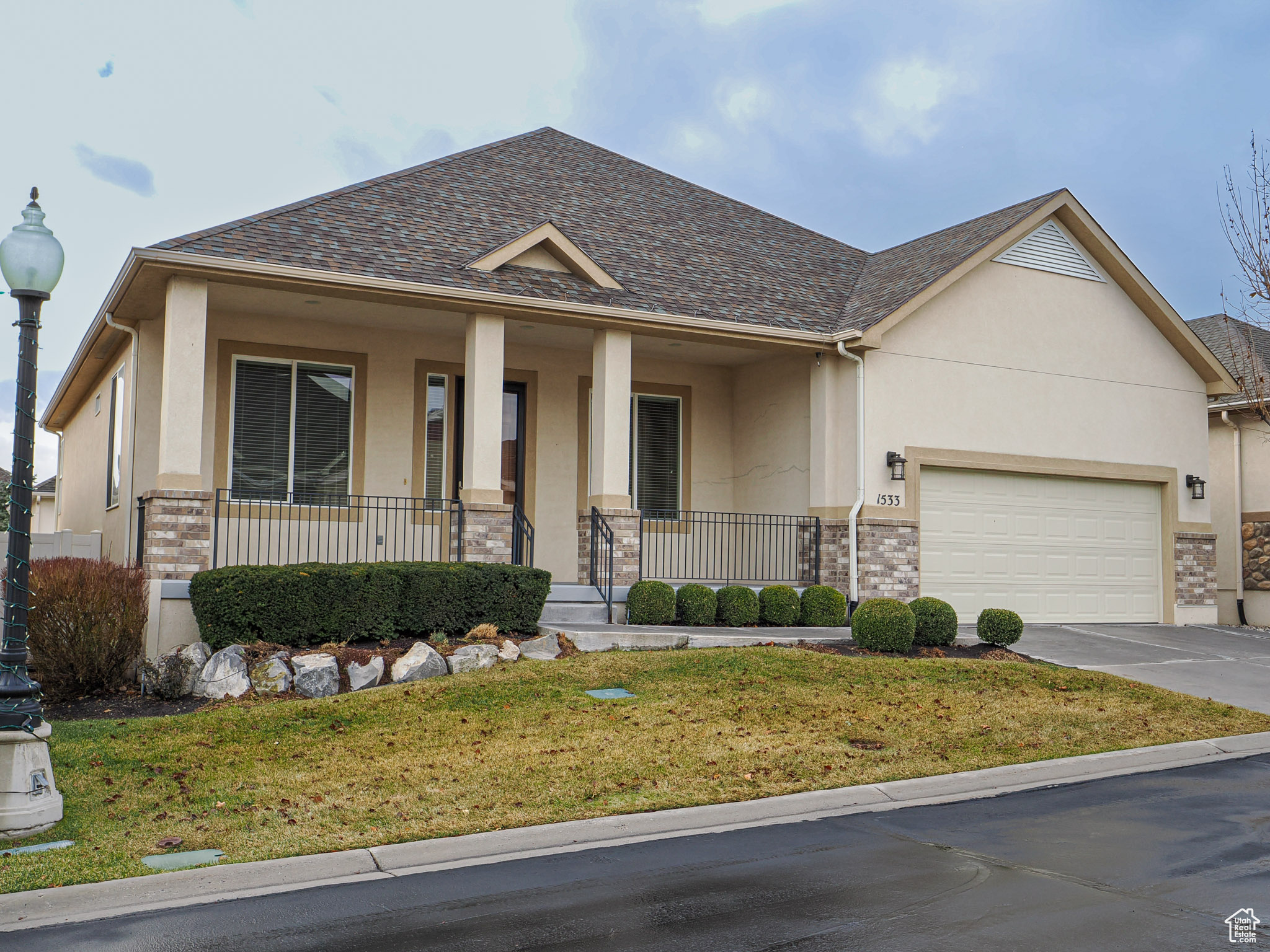 1533 W Myrtlewood Ln, South Jordan, Utah image 2