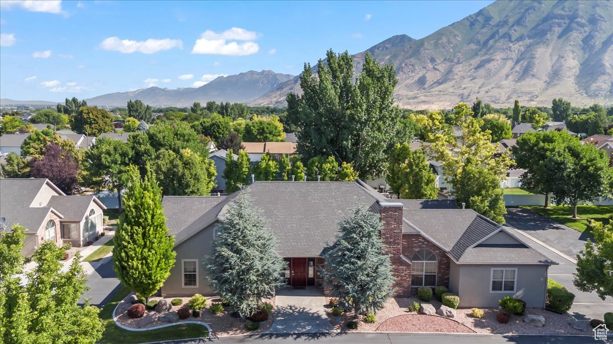 SPRINGBROOK VILLAS CONDO - Residential