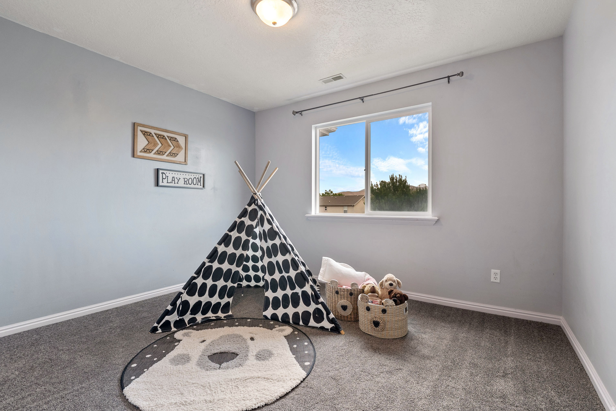 WILLOW SPRINGS - Residential