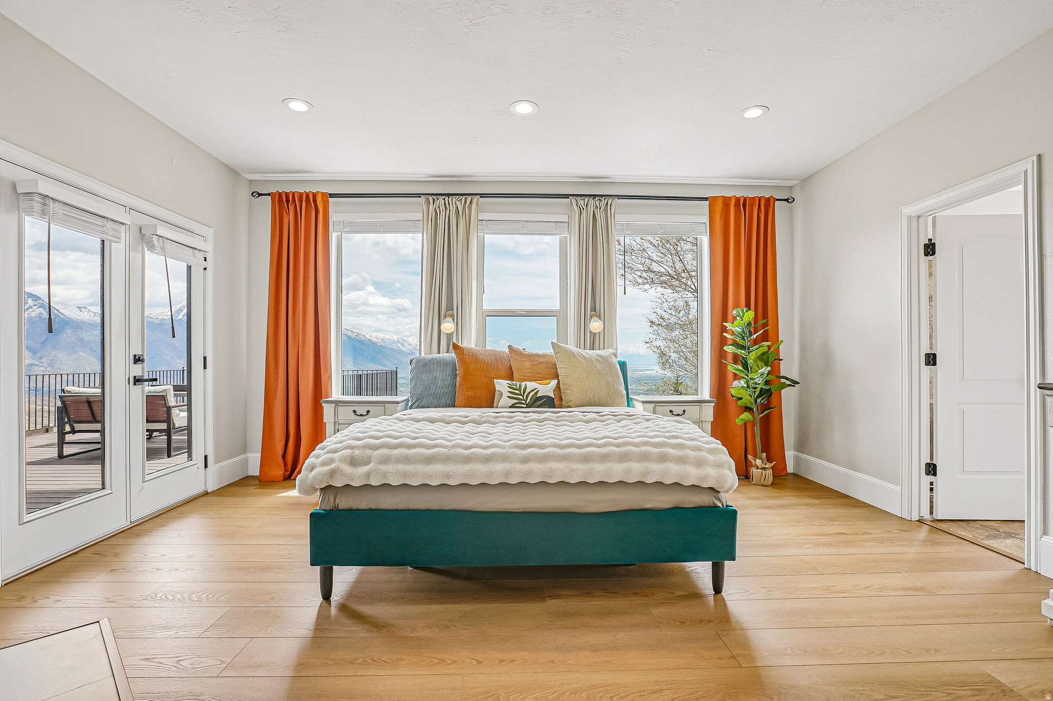 EAGLE CREST AT SUNCREST - Residential