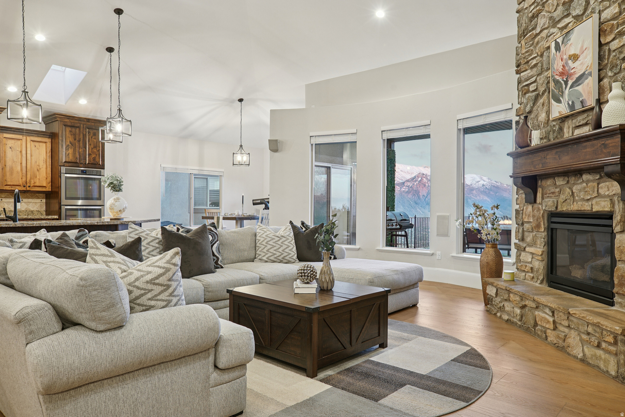 EAGLE CREST AT SUNCREST - Residential