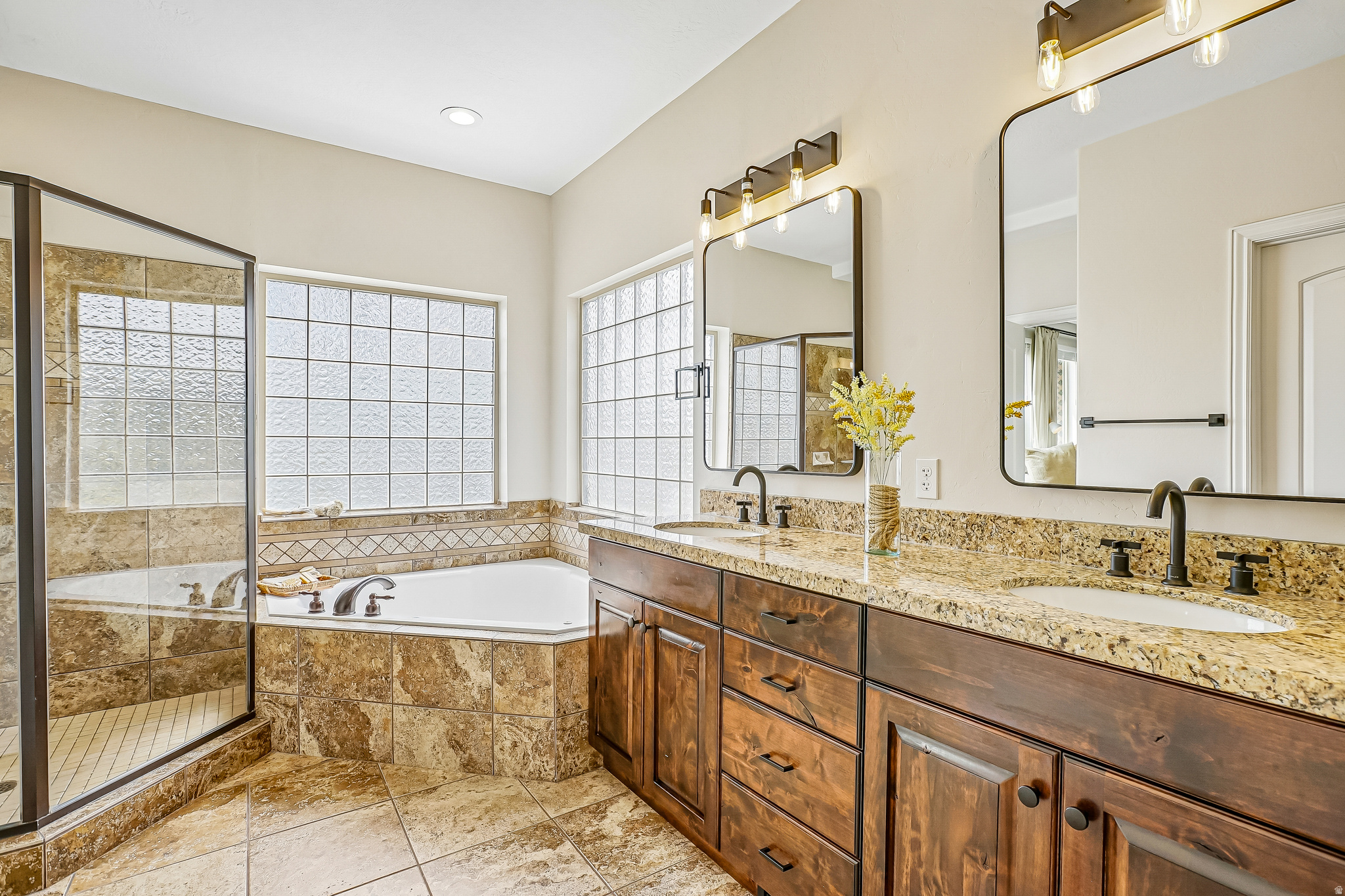EAGLE CREST AT SUNCREST - Residential