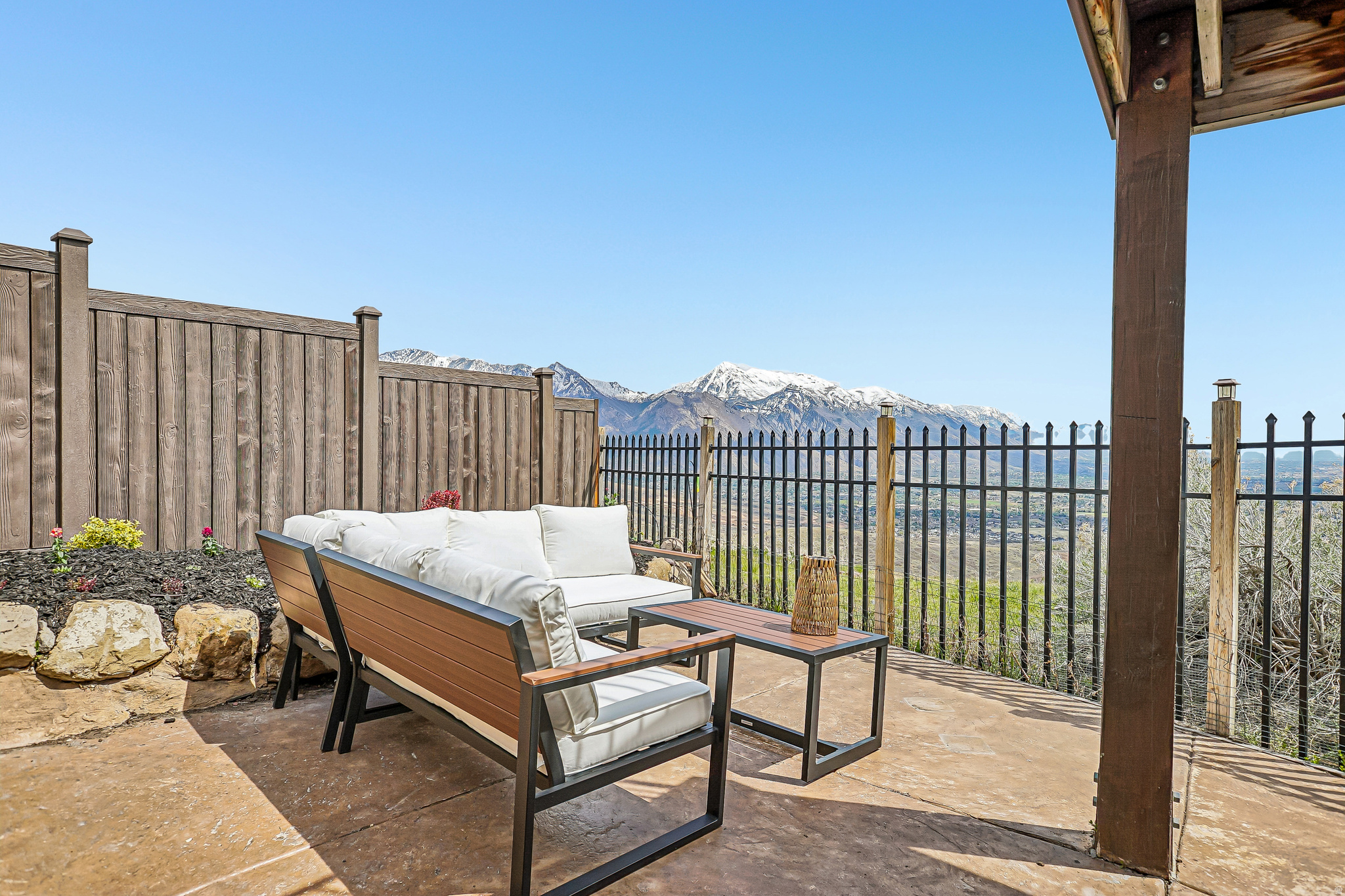 EAGLE CREST AT SUNCREST - Residential