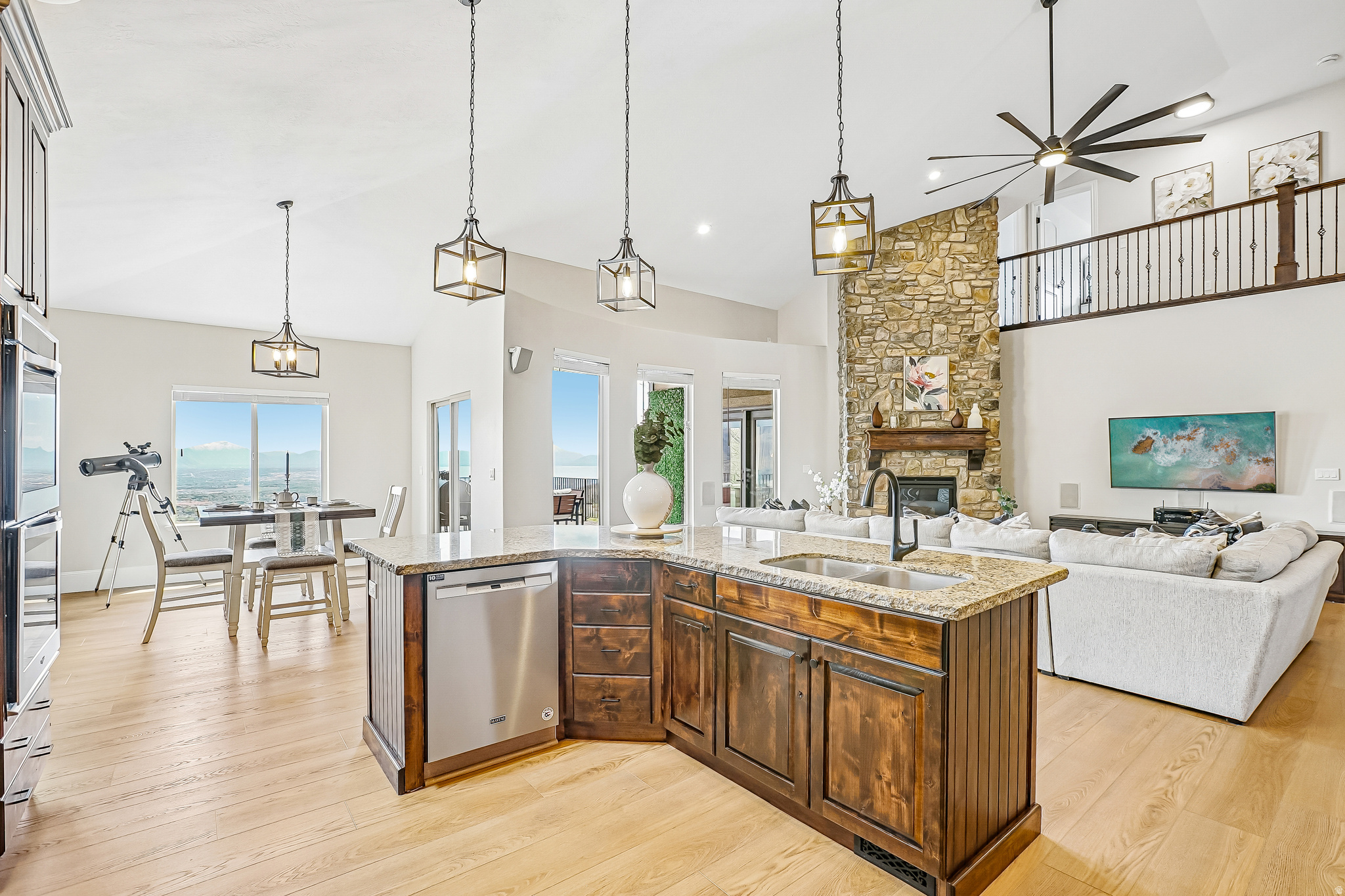 EAGLE CREST AT SUNCREST - Residential