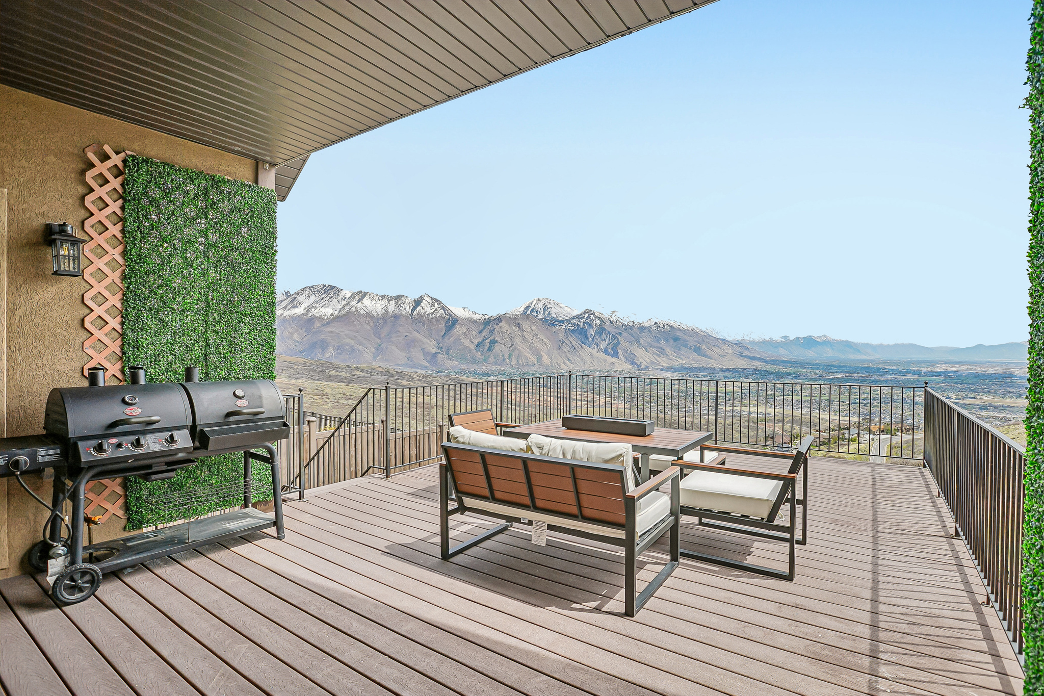 EAGLE CREST AT SUNCREST - Residential