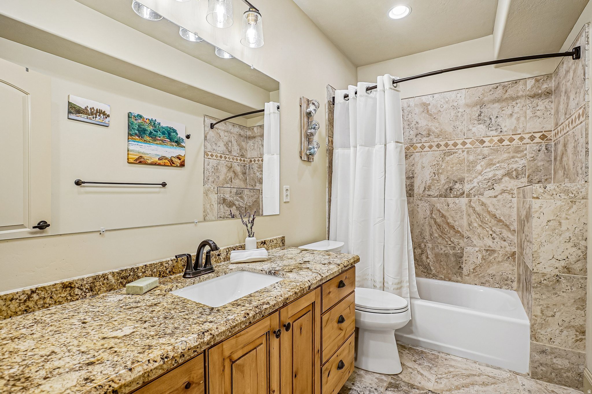 EAGLE CREST AT SUNCREST - Residential