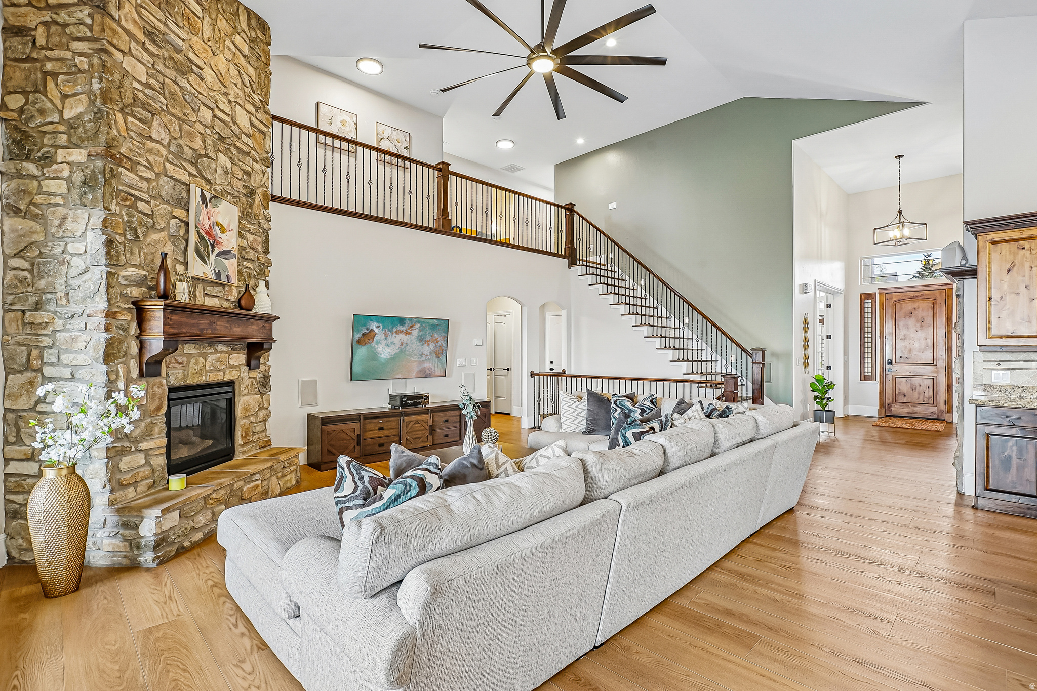EAGLE CREST AT SUNCREST - Residential